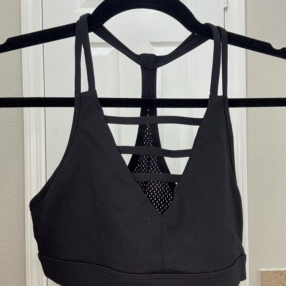 Black Strappy Women's Sports Bra